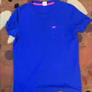 Hollister small blue T